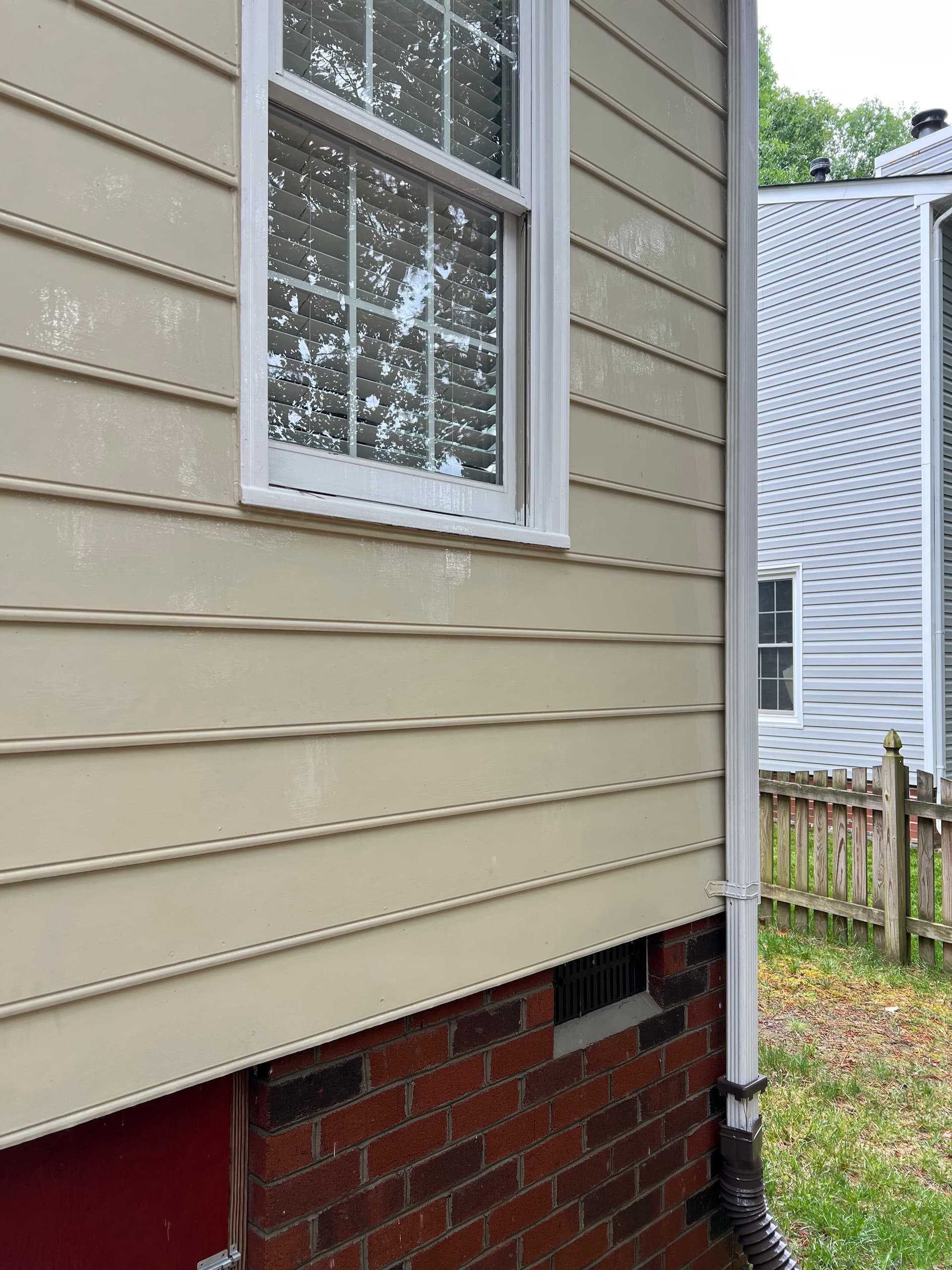 Gallery photos for House Washing and Deck Cleaning That Actually Makes a Difference: Image #4