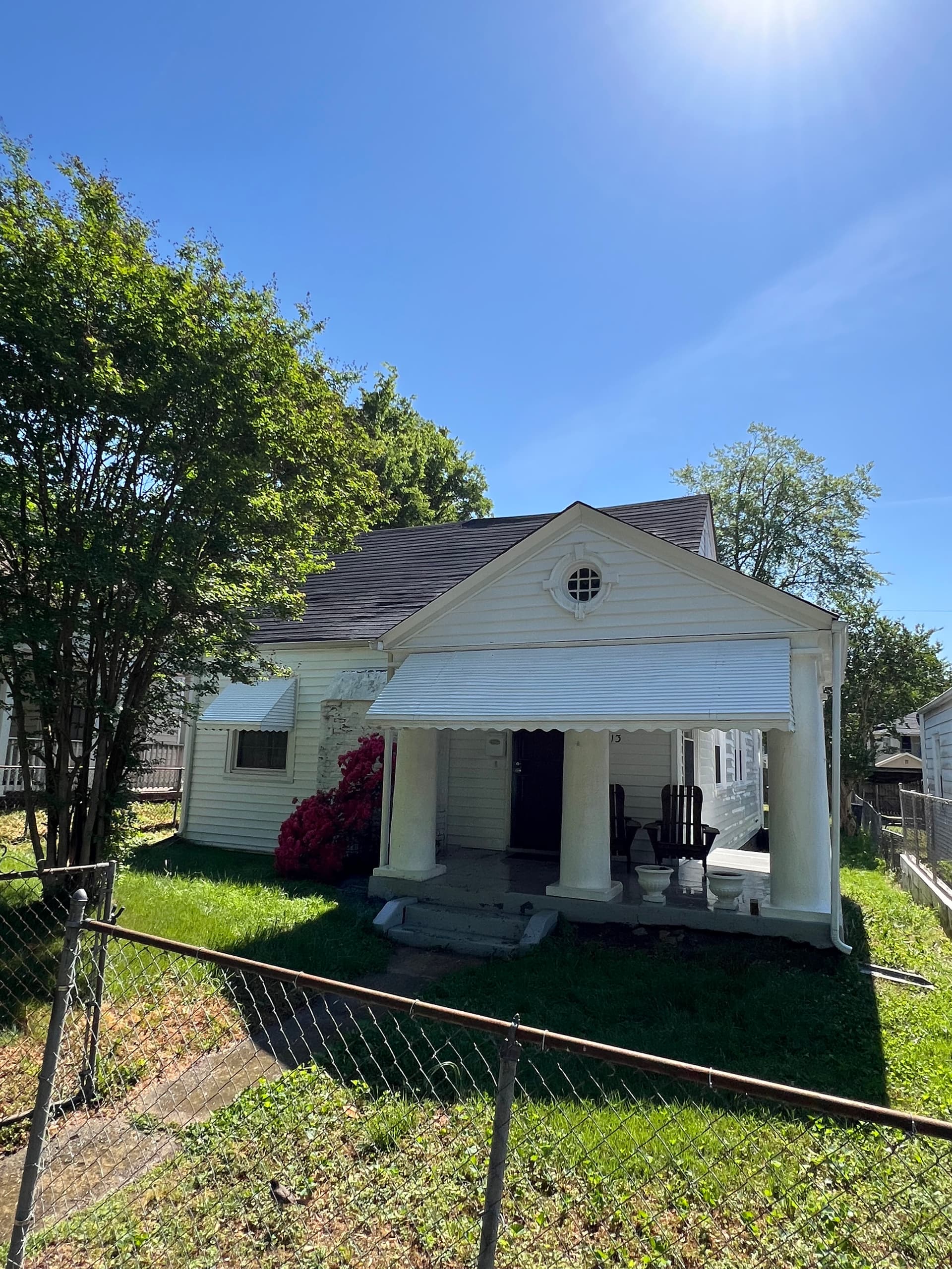 Gallery photos for Richmond House Wash and Awning Cleaning Done Right: Image #1