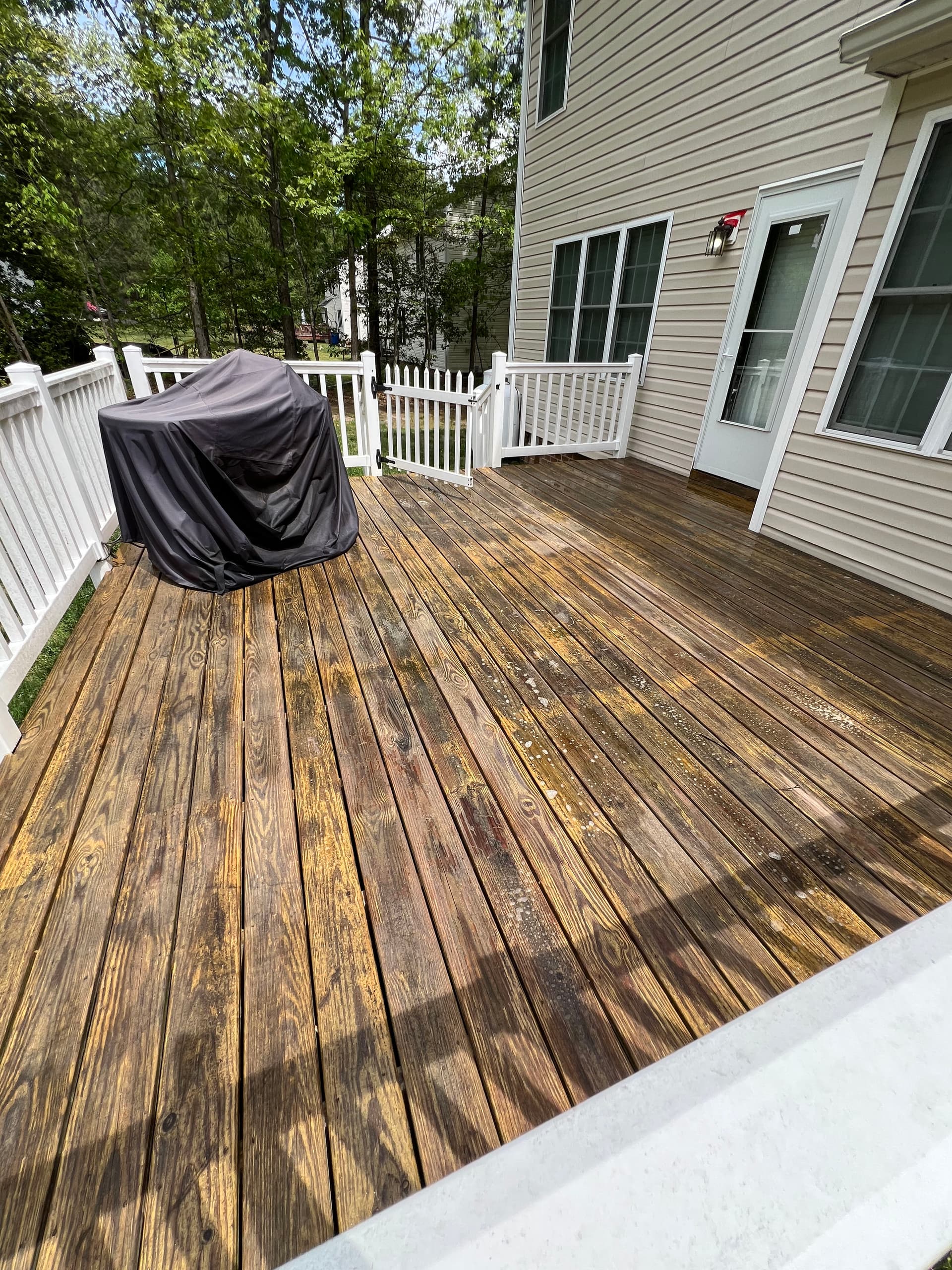 Gallery photos for House Wash and Deck Cleaning in North Chesterfield: Image #5