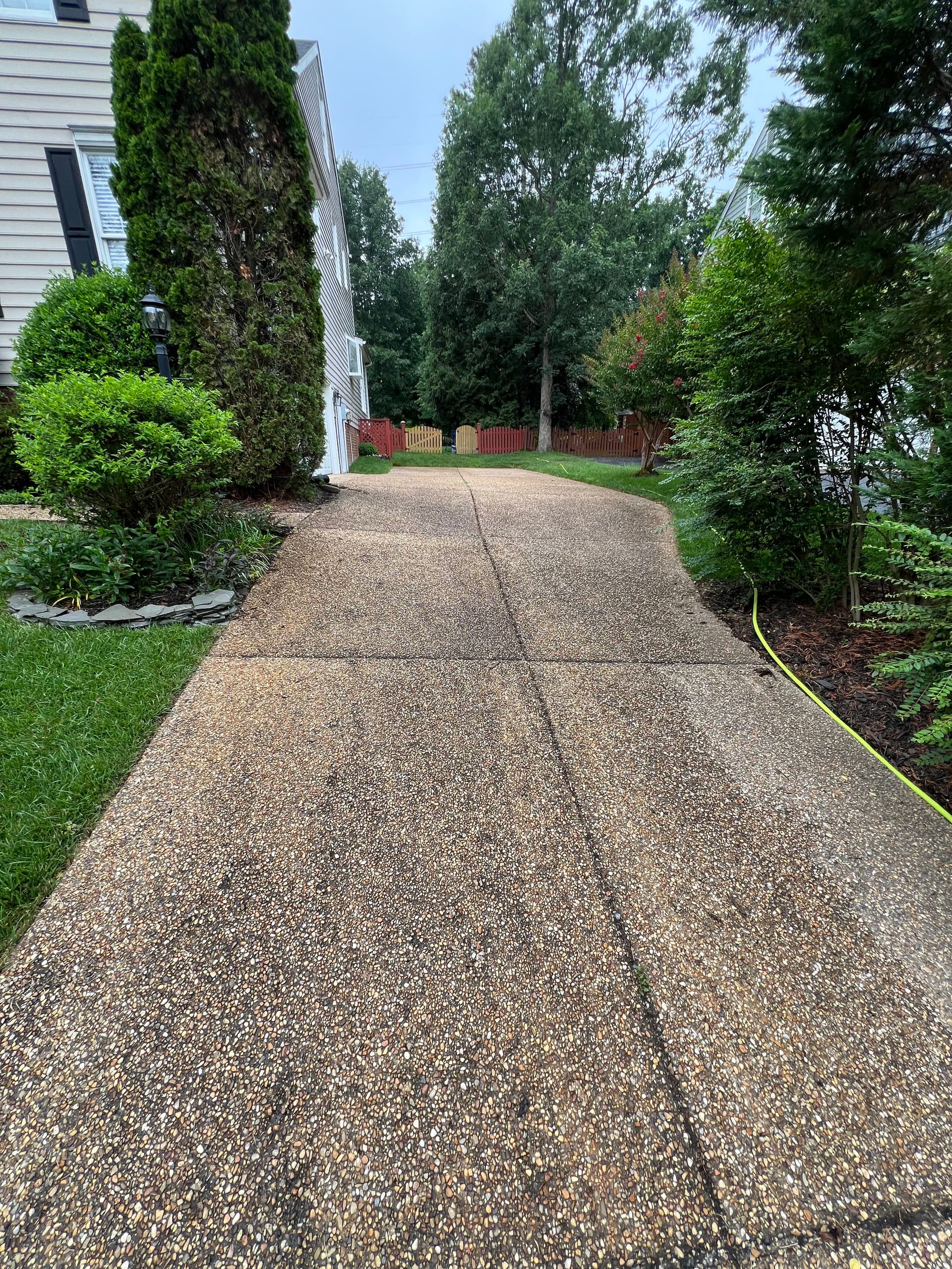 Gallery photos for Full Exterior Cleanup at a Midlothian Home: Image #1
