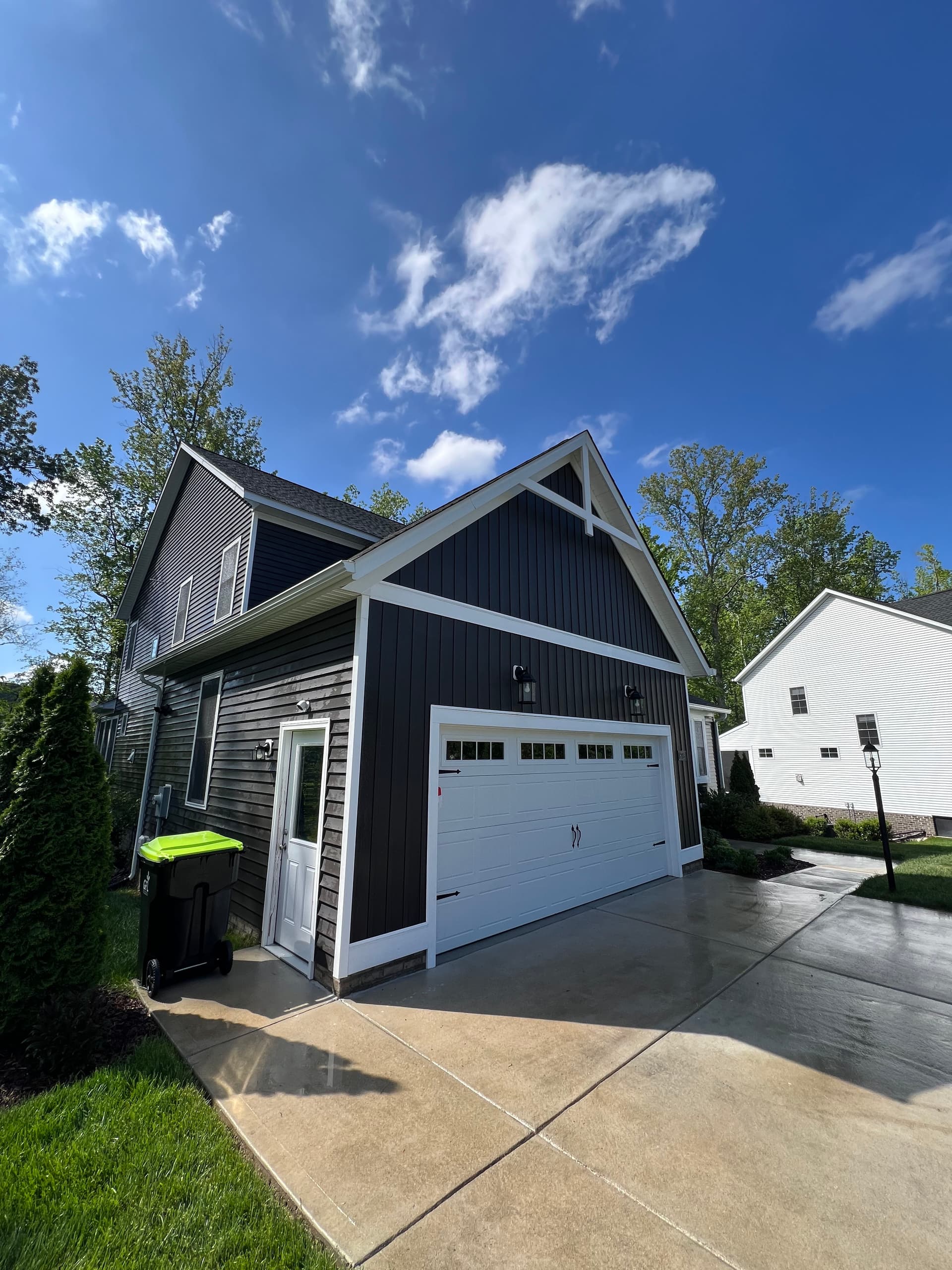 Gallery photos for House Wash, Trex Deck and Screened Porch Cleaning in Mechanicsville: Image #1