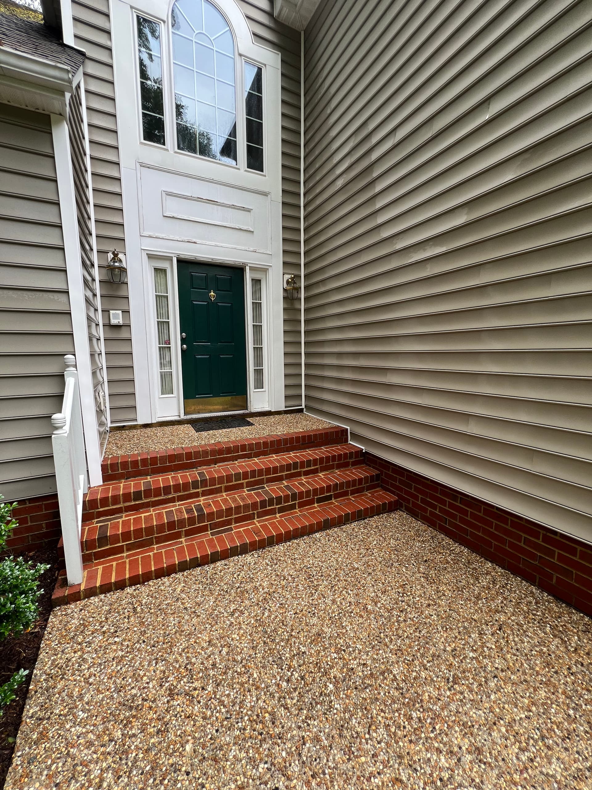Gallery photos for Algae-Covered Siding and Shed Get a Full House Washing Reset: Image #4