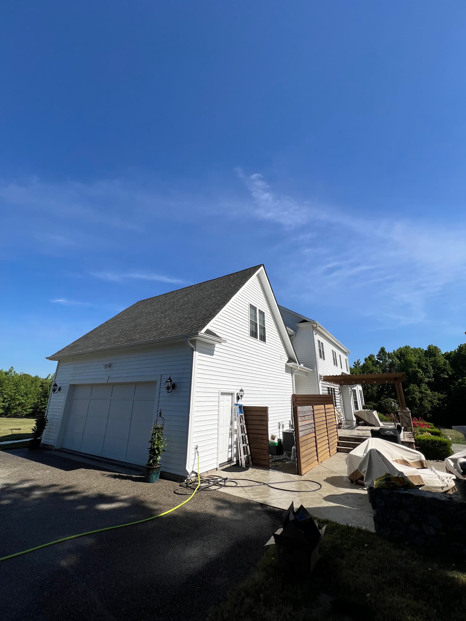 Gallery photos for Summer Grime Builds Up Fast - House Washing Fixes That: Image #2