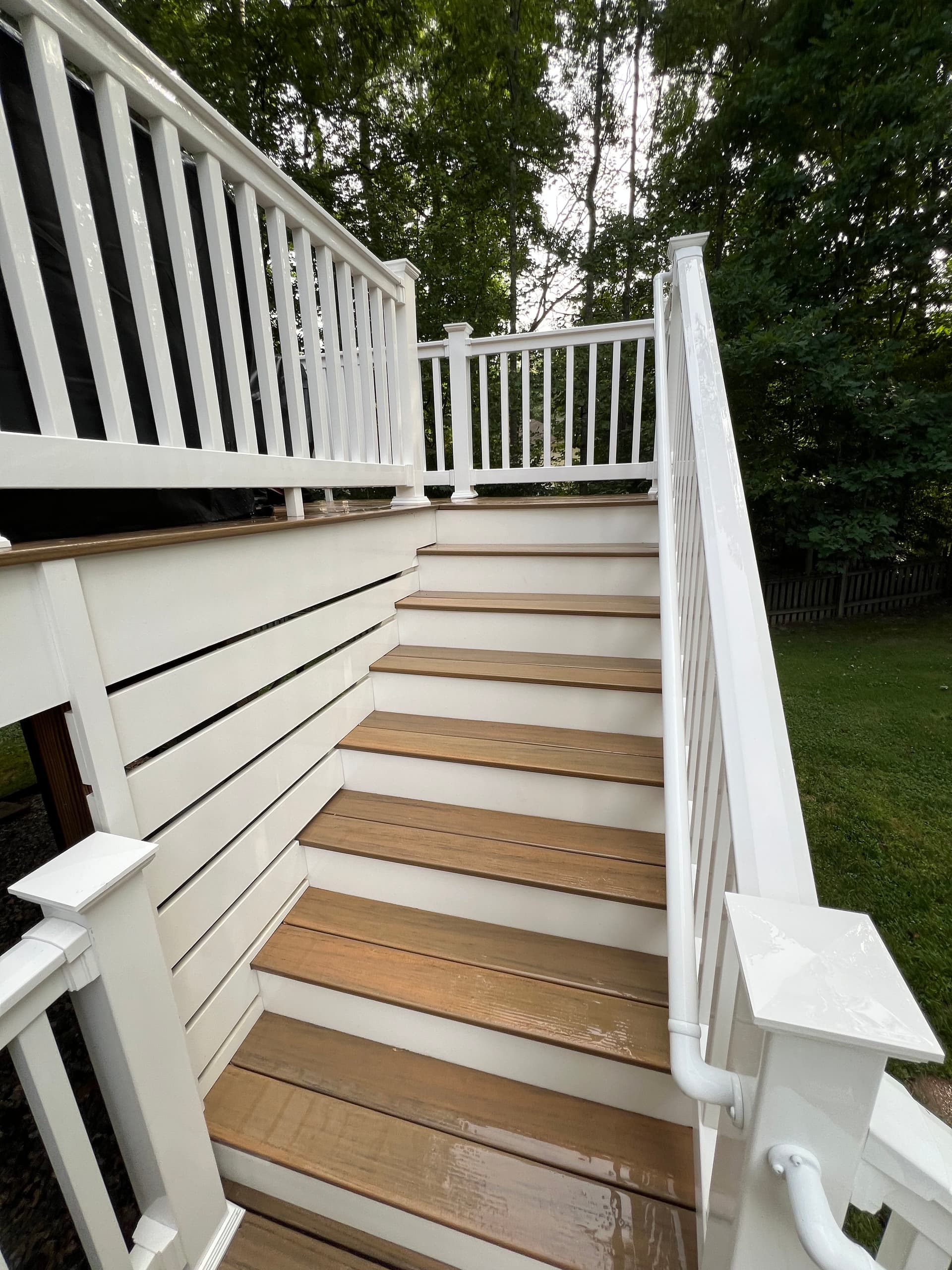 Gallery photos for House Washing and Deck Cleaning for a Market-Ready Home: Image #4