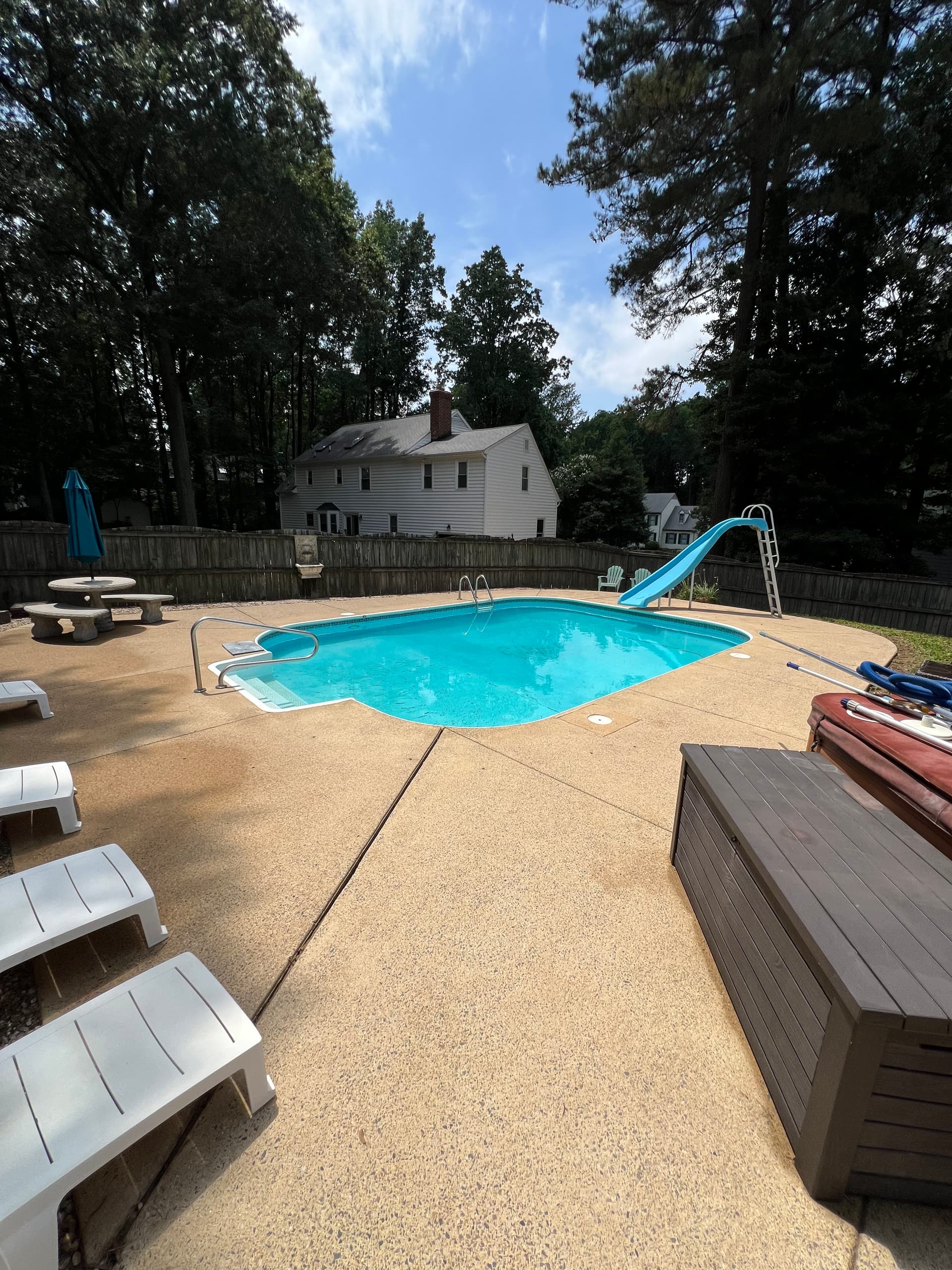 Gallery photos for Mechanicsville Home Gets a Full Concrete and House Wash Refresh: Image #8