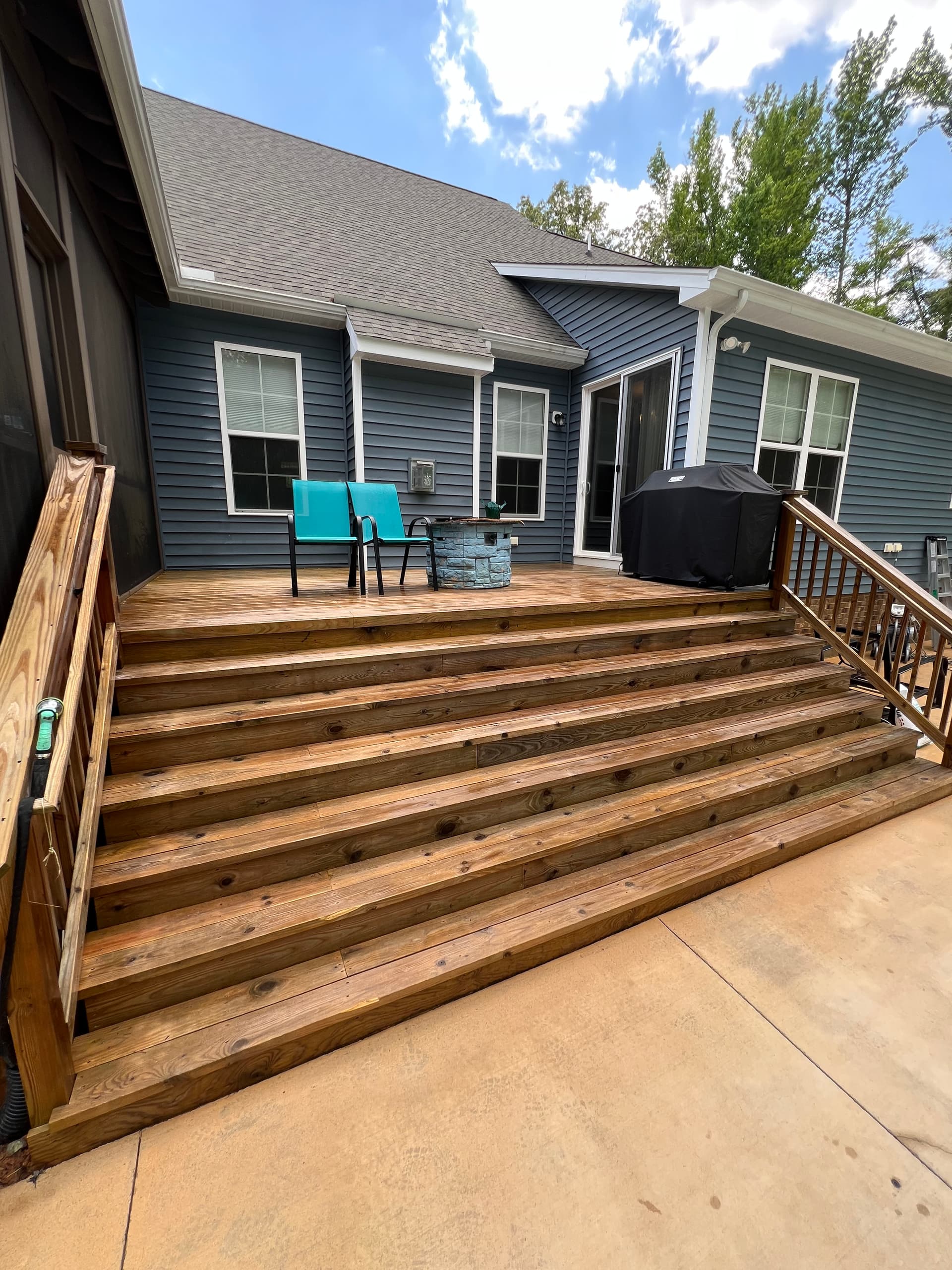 Gallery photos for Full Exterior Cleaning Done Right in Powhatan: Image #2